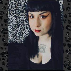 Meet your Posher, Cherry